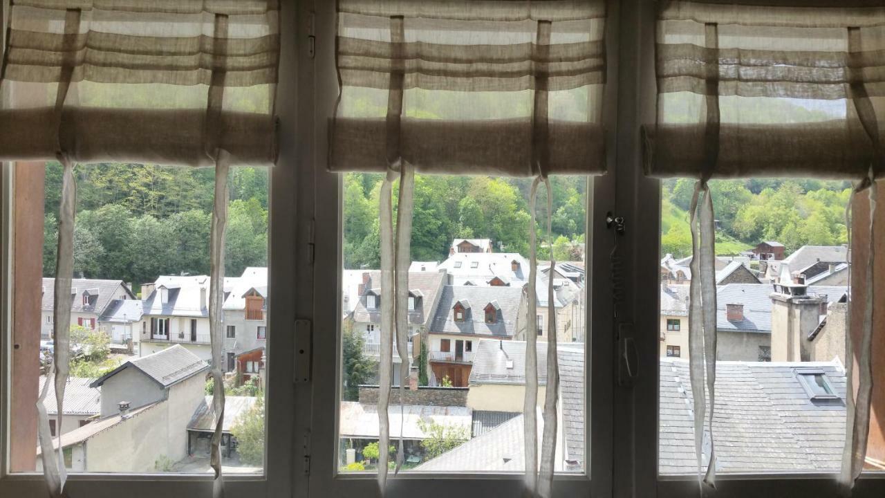 T2 Bis Luchon Apartment Bagneres-de-Luchon Bagian luar foto